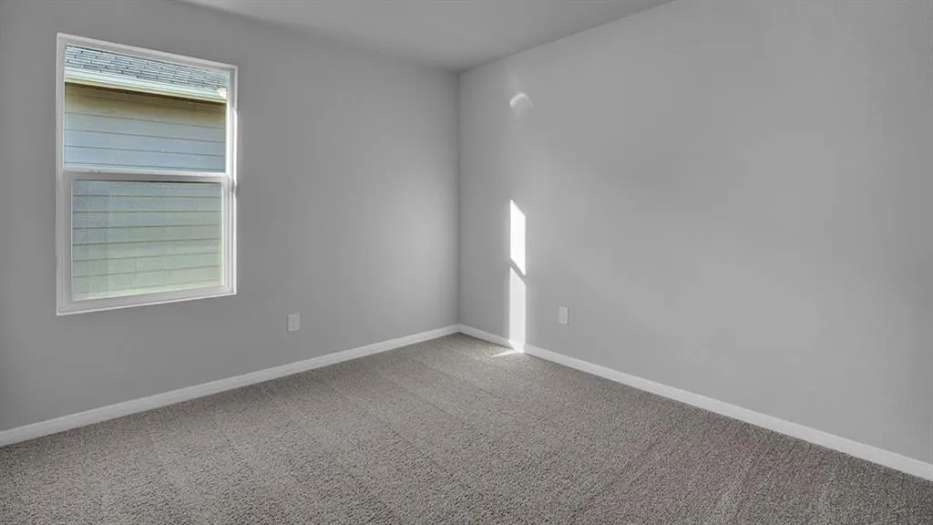 Photo 10 — 10509 Red Thistle Drive, Oklahoma City, OK 73114