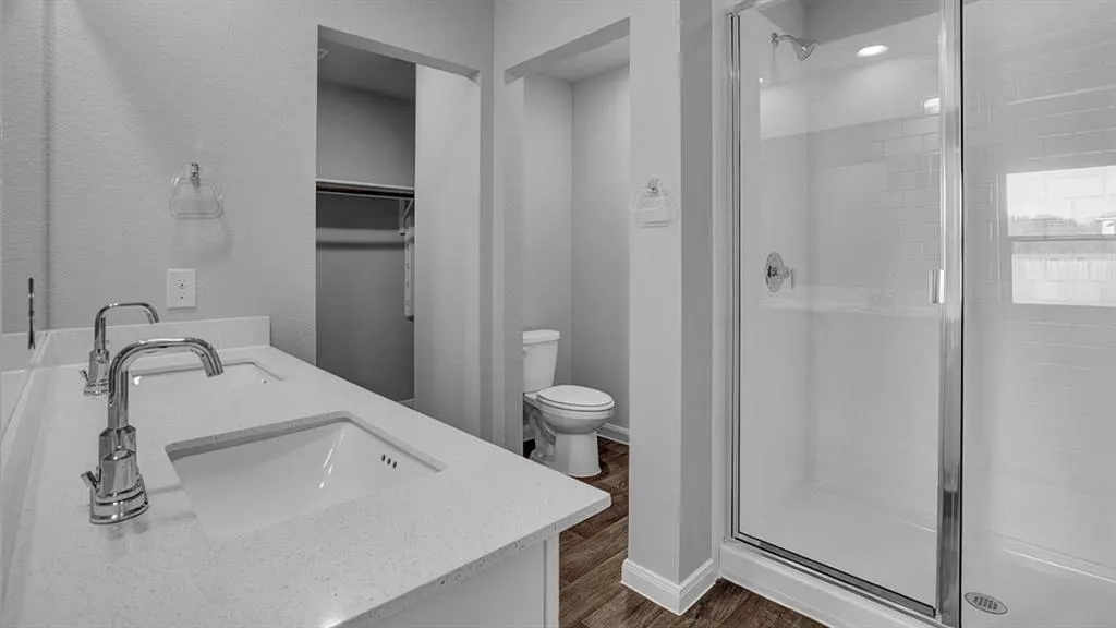 Photo 16 — 10509 Red Thistle Drive, Oklahoma City, OK 73114