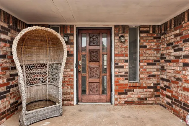 Photo 2 — 11712 N Shartel Avenue, Oklahoma City, OK 73114