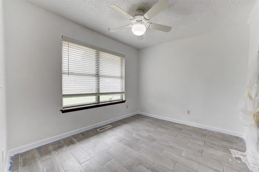 Photo 7 — 11712 N Shartel Avenue, Oklahoma City, OK 73114