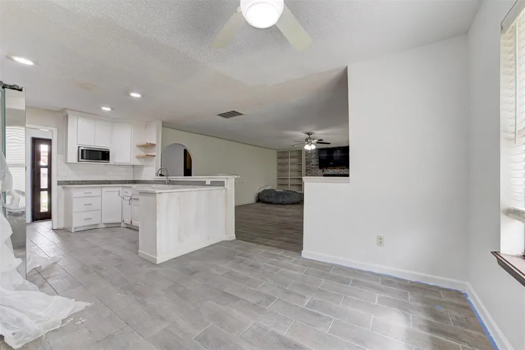 Photo 9 — 11712 N Shartel Avenue, Oklahoma City, OK 73114