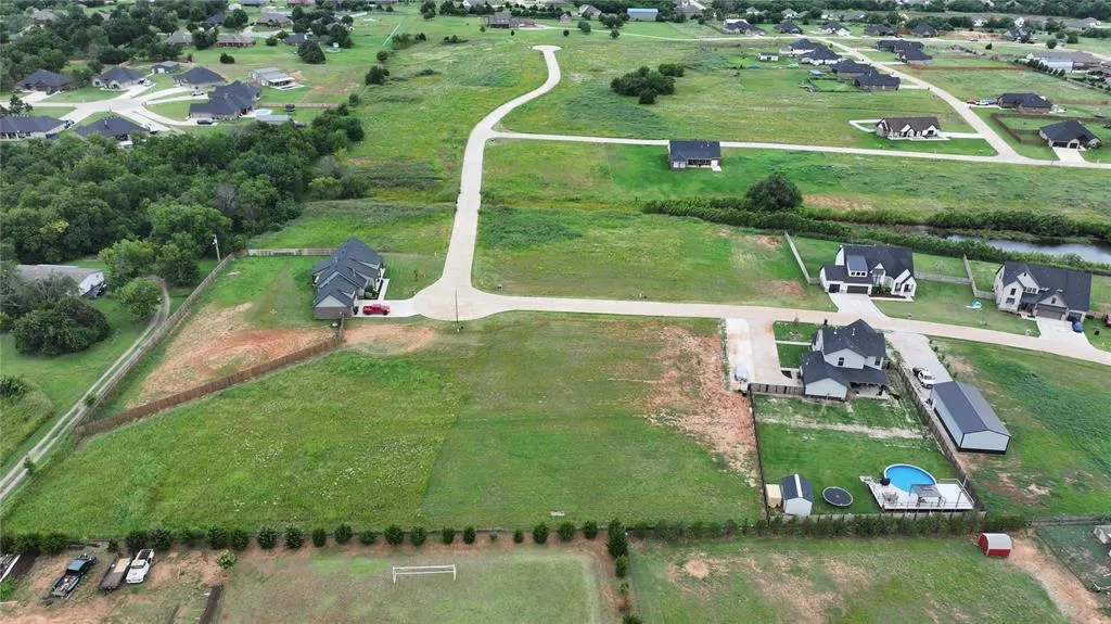 Photo 8 — 4569 Ranchero Drive, Edmond, OK 73025
