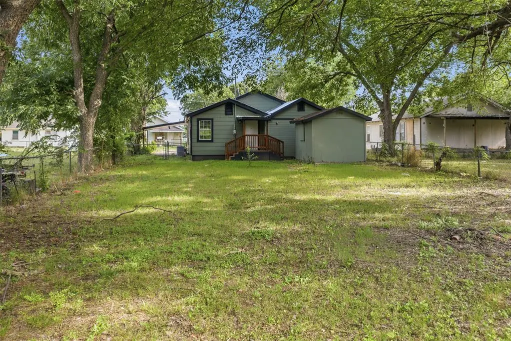 Photo 28 — 413 SE 3rd Street, Ardmore, OK 73401