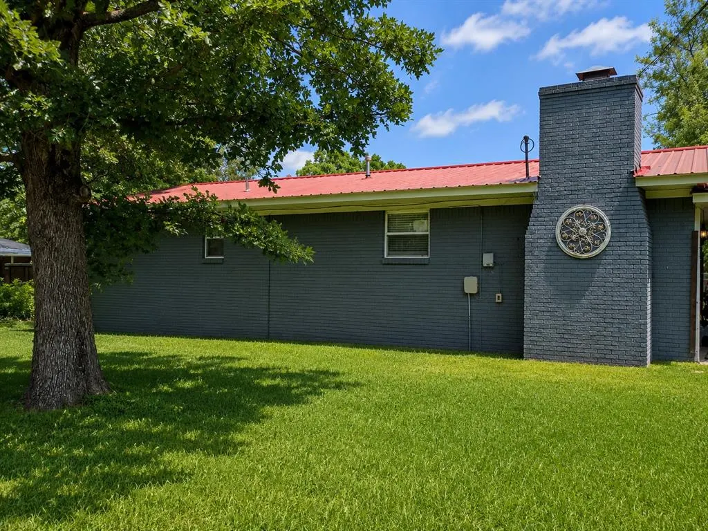 Photo 18 — 2200 Cedar Street, Idabel, OK 74745