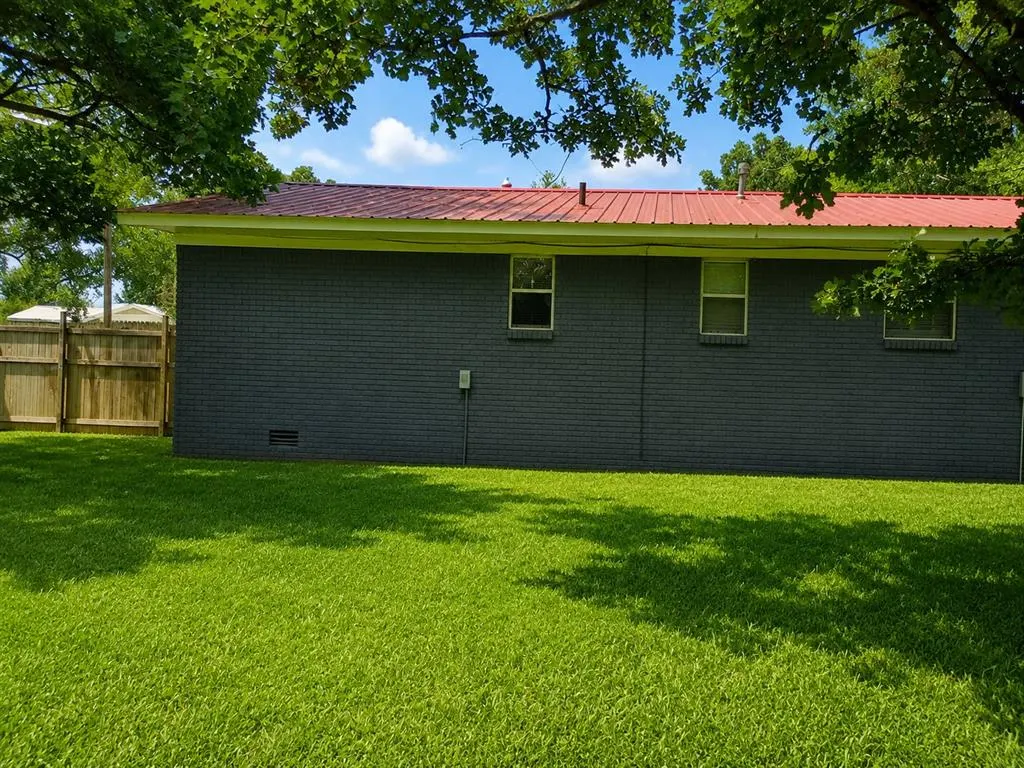 Photo 21 — 2200 Cedar Street, Idabel, OK 74745