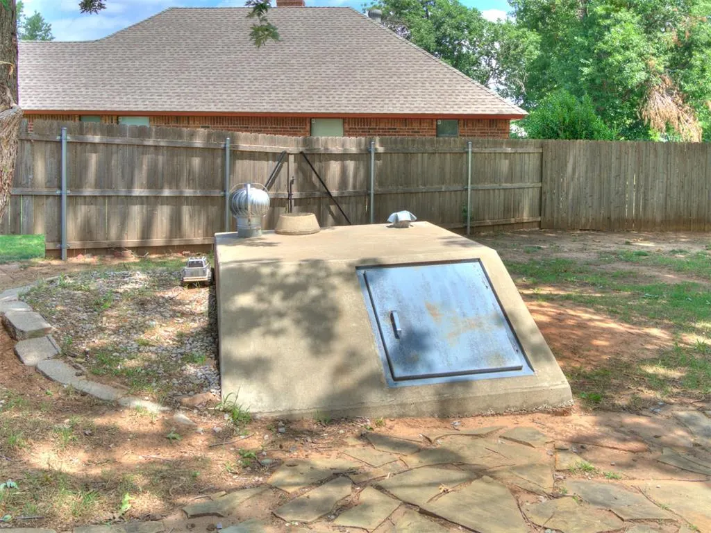 Photo 33 — 1514 Washington Street, Edmond, OK 73034