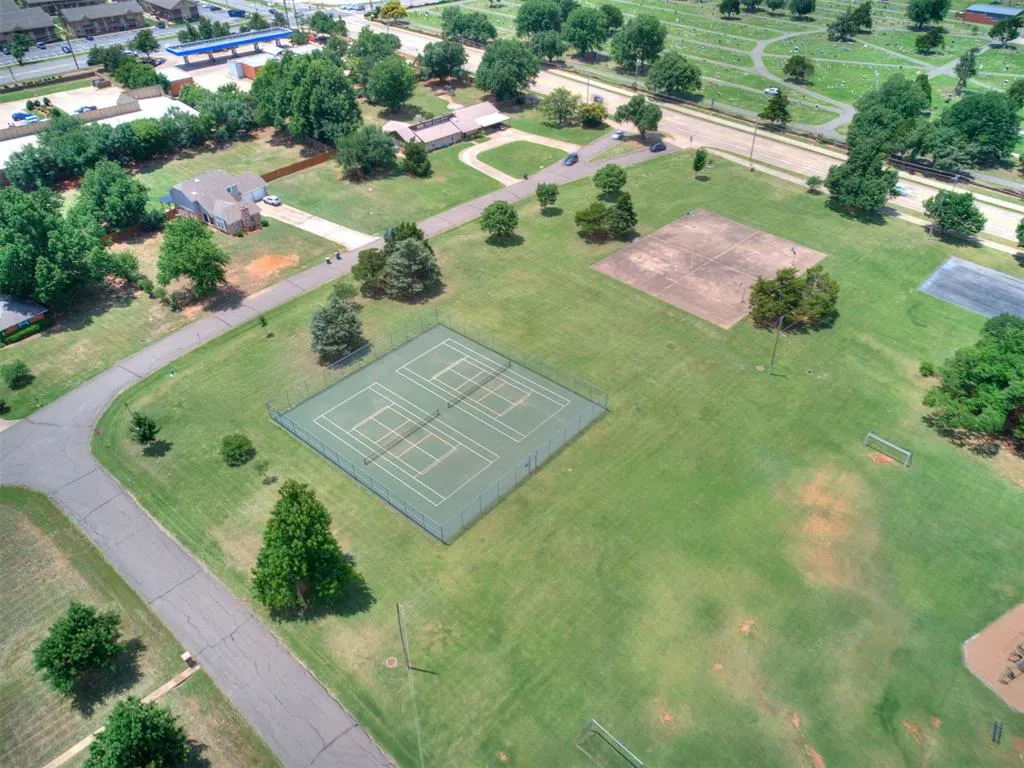 Photo 35 — 1514 Washington Street, Edmond, OK 73034
