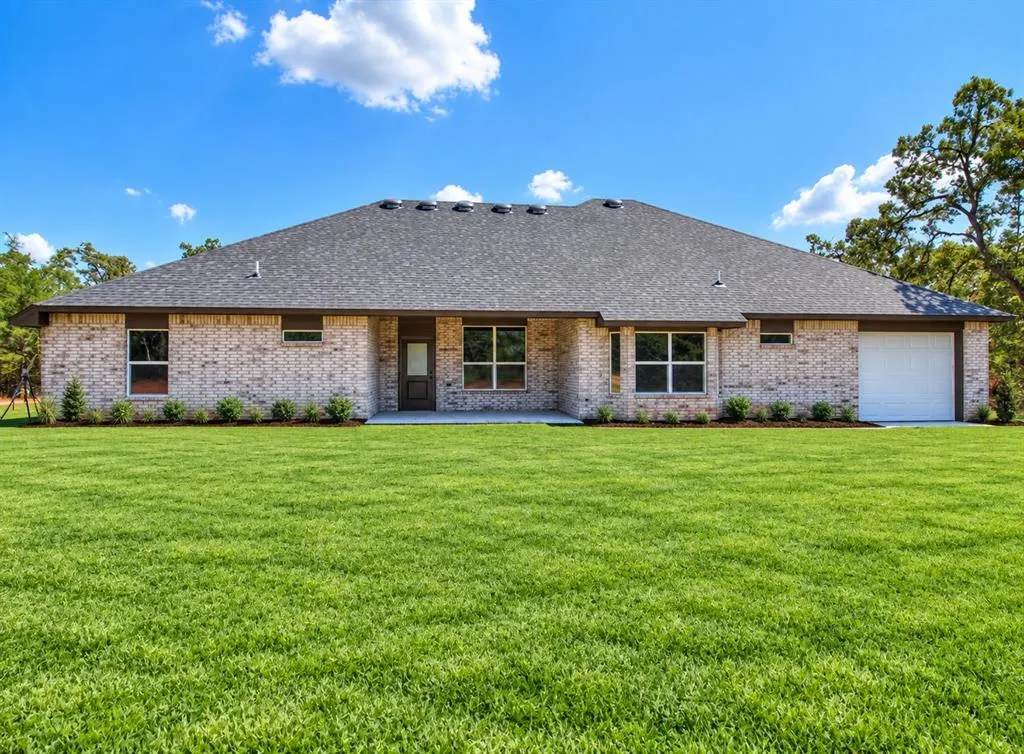 Photo 2 — 104699 S Secretariat Trail, McLoud, OK 74851