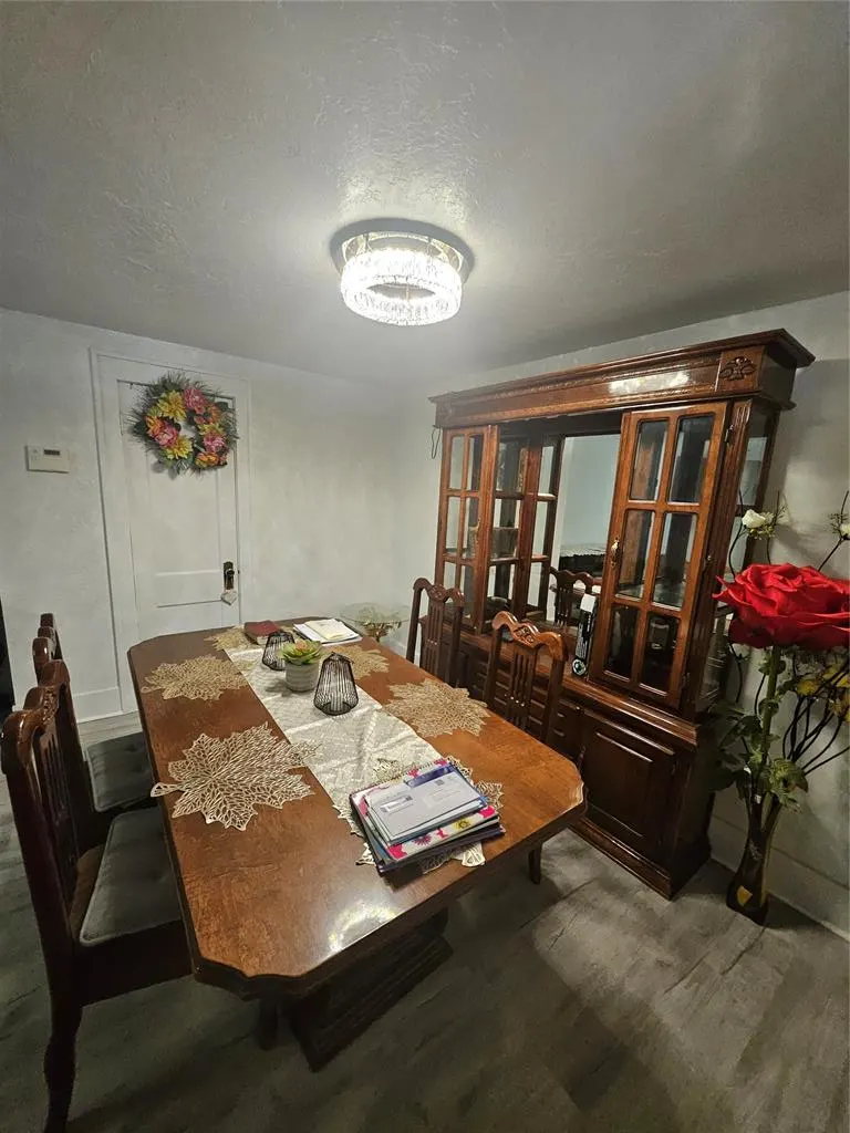 Photo 11 — 401 N BROADWAY Street, Hobart, OK 73651
