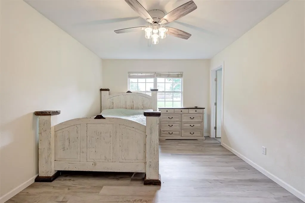 Photo 16 — 4010 N Douglas Boulevard, Spencer, OK 73084