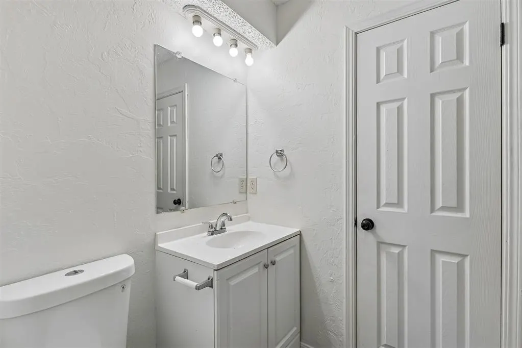 Photo 17 — 119 Woodman Drive, Midwest City, OK 73110