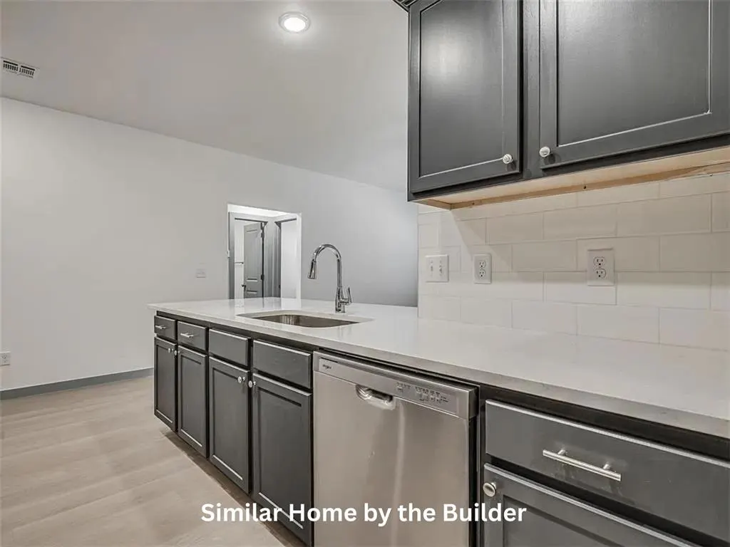 Photo 13 — 4246 NE 16th Street, Oklahoma City, OK 73117