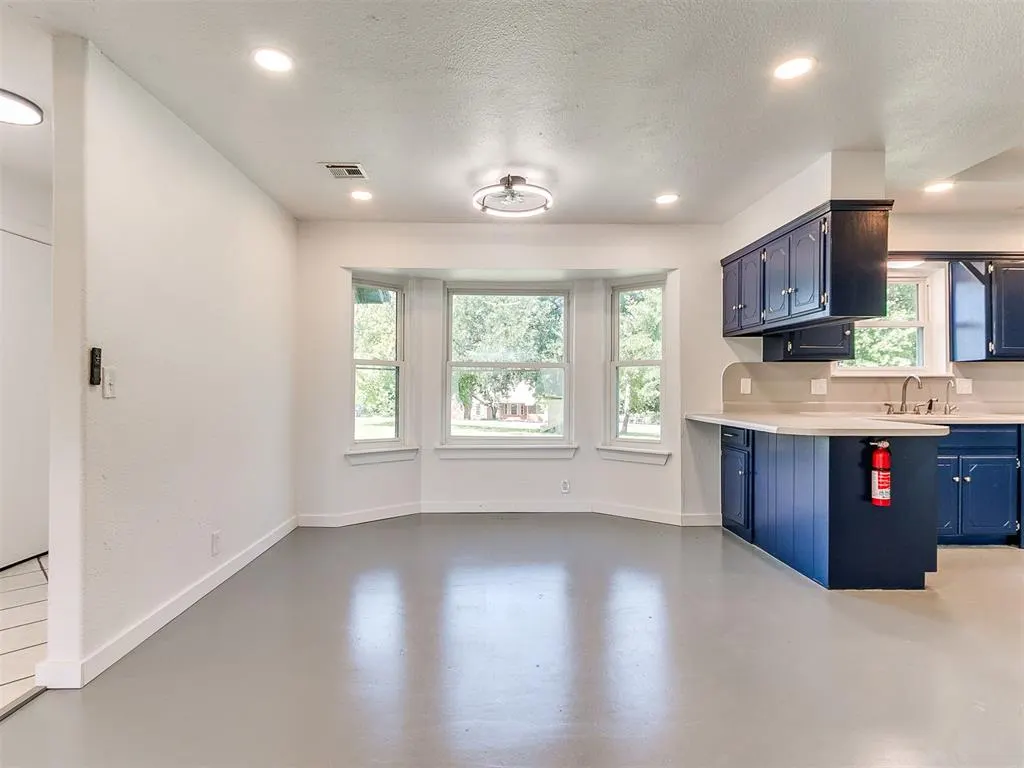 Photo 11 — 10820 Blue Fox Drive, Edmond, OK 73025