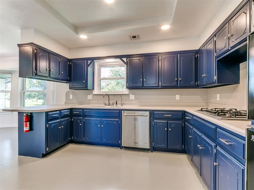 Photo 15 — 10820 Blue Fox Drive, Edmond, OK 73025