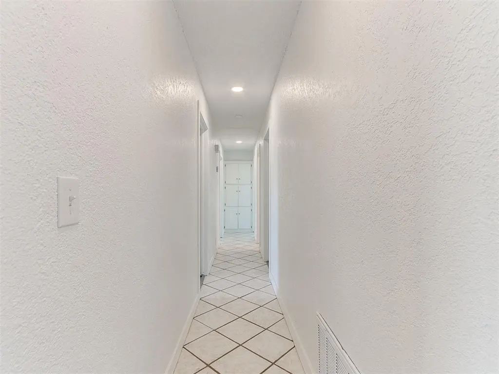 Photo 19 — 10820 Blue Fox Drive, Edmond, OK 73025