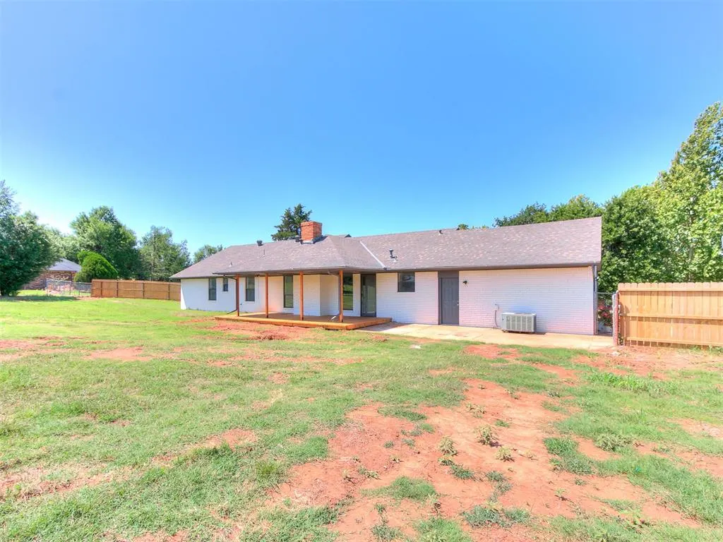 Photo 39 — 10820 Blue Fox Drive, Edmond, OK 73025