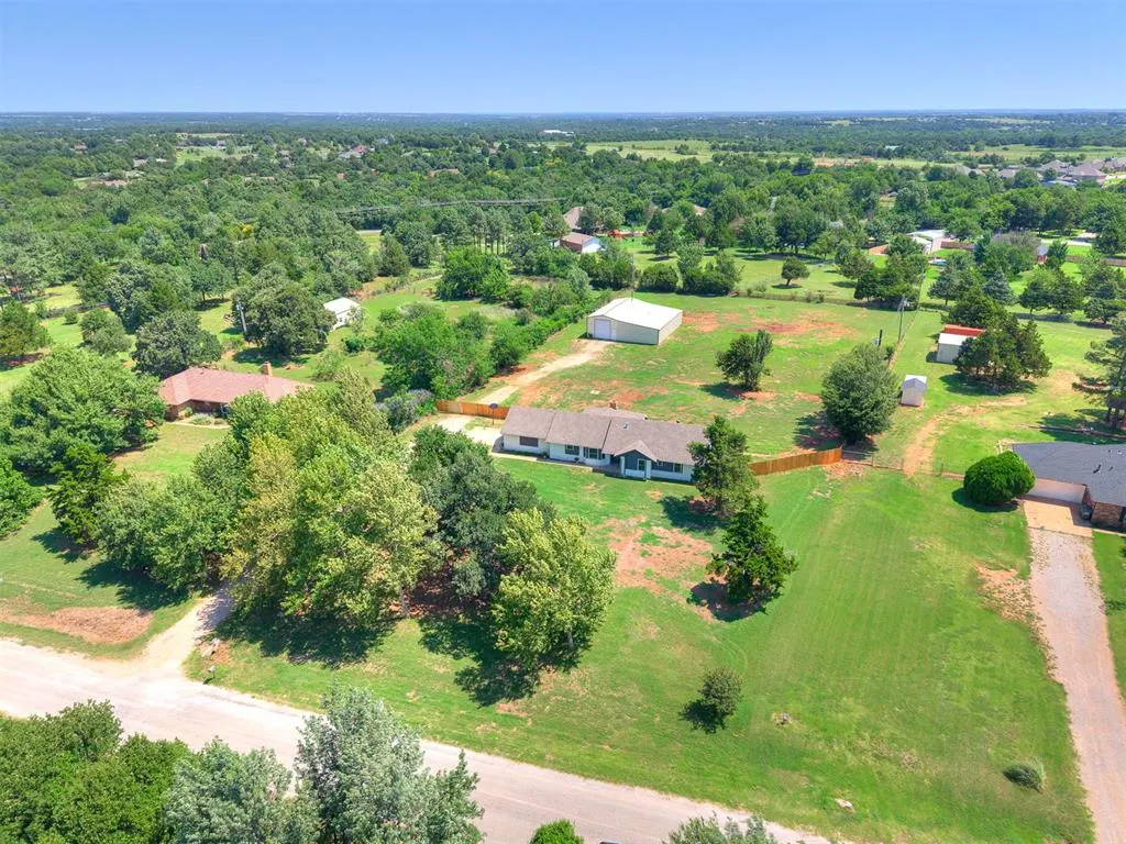 Photo 50 — 10820 Blue Fox Drive, Edmond, OK 73025