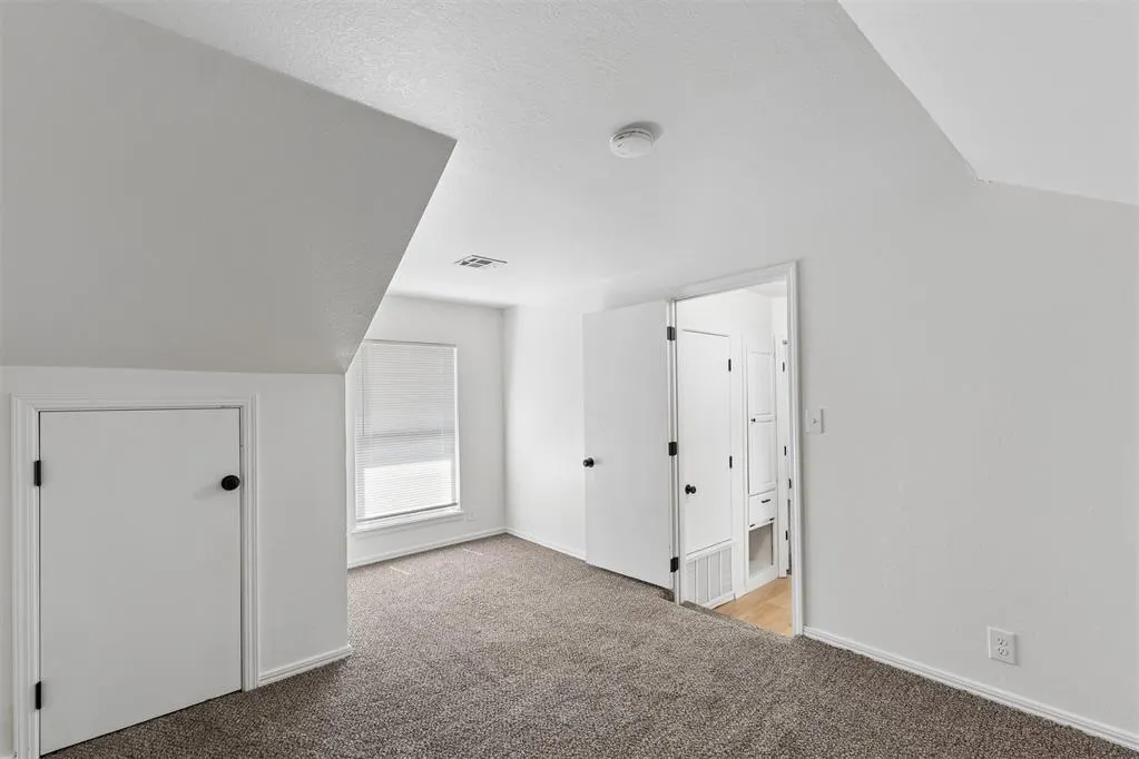 Photo 11 — 17116 Sunny Hollow Road, Edmond, OK 73012