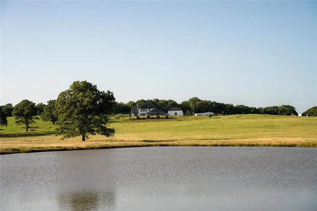 Photo 15 — 589 E Three Mile Road, Durant, OK 74701