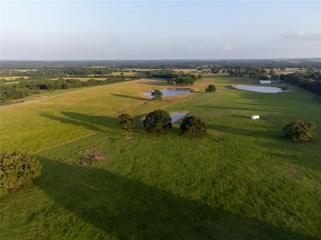 Photo 22 — 589 E Three Mile Road, Durant, OK 74701