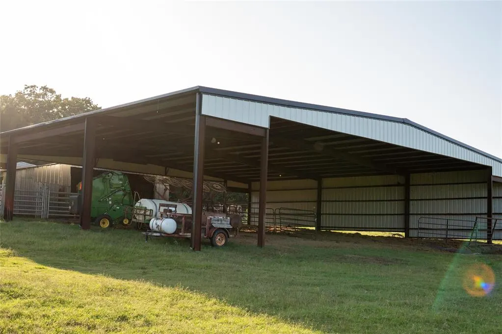 Photo 28 — 589 E Three Mile Road, Durant, OK 74701