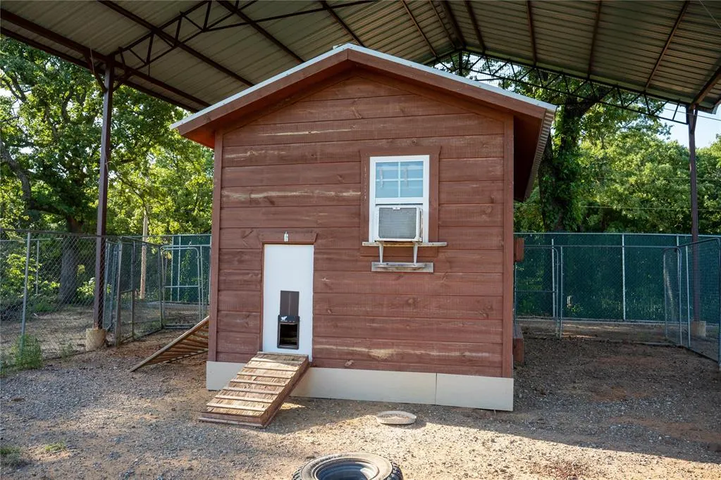 Photo 38 — 589 E Three Mile Road, Durant, OK 74701