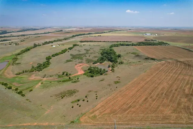 Photo 4 — 0 E 1280 Road & State 58 Highway, Carnegie, OK 73015