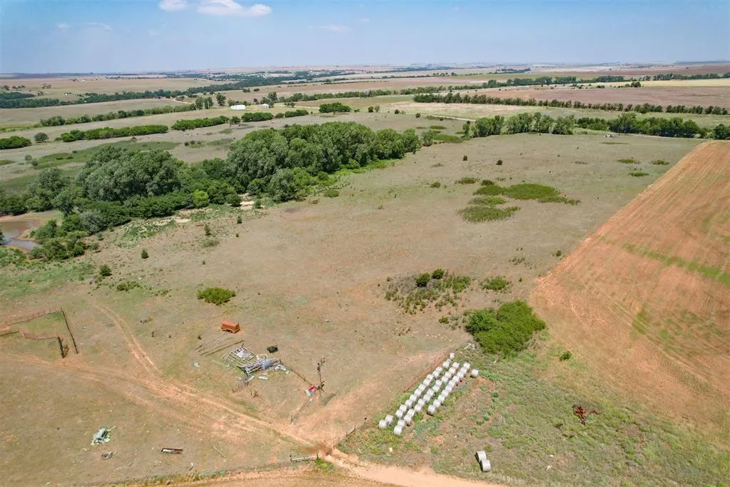 Photo 26 — 0 E 1280 Road & State 58 Highway, Carnegie, OK 73015