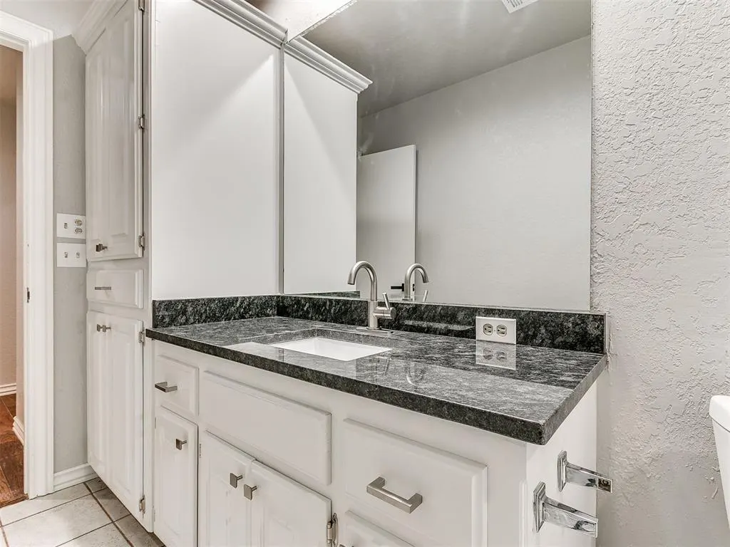 Photo 15 — 2701 SW 112th Street, Oklahoma City, OK 73170