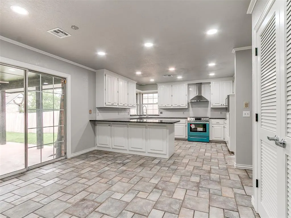 Photo 26 — 2701 SW 112th Street, Oklahoma City, OK 73170