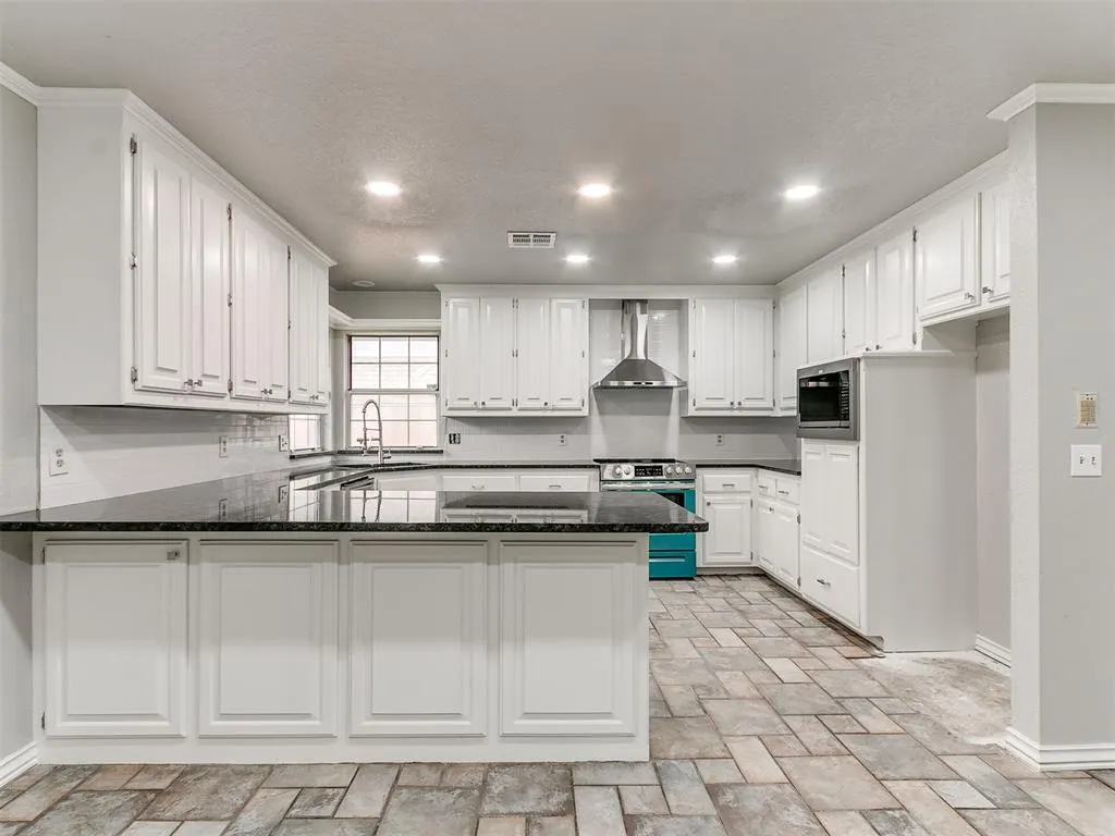 Photo 28 — 2701 SW 112th Street, Oklahoma City, OK 73170