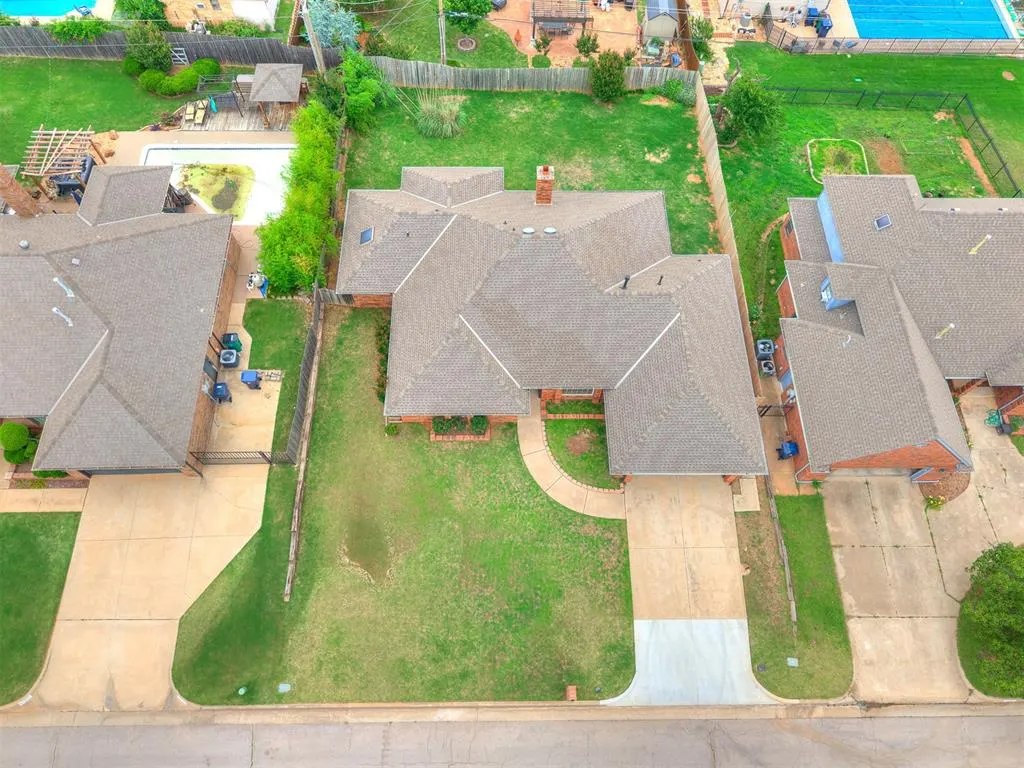 Photo 39 — 2701 SW 112th Street, Oklahoma City, OK 73170