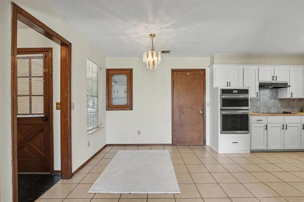 Photo 9 — 8313 NW 19th Street, Oklahoma City, OK 73127