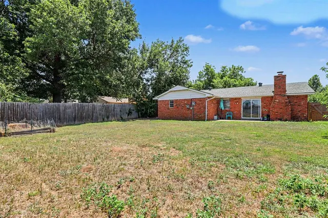 Photo 6 — 8313 NW 19th Street, Oklahoma City, OK 73127