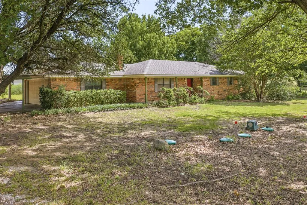 Front exterior — 9102 E 32 Highway, Marietta, OK 73448