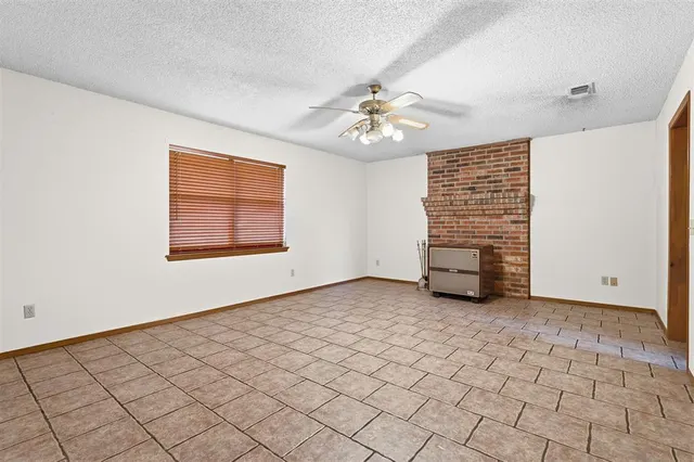 Photo 6 — 9102 E 32 Highway, Marietta, OK 73448