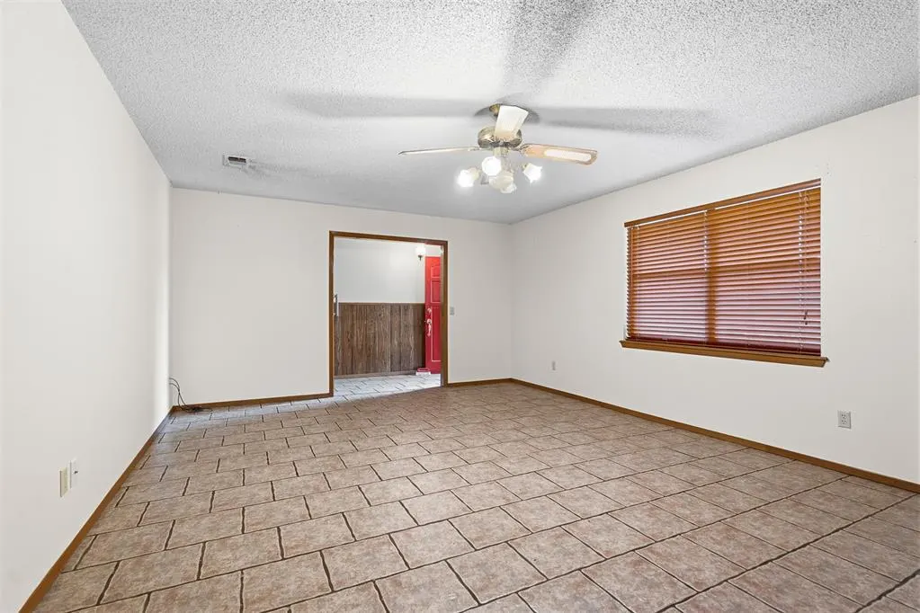 Photo 7 — 9102 E 32 Highway, Marietta, OK 73448