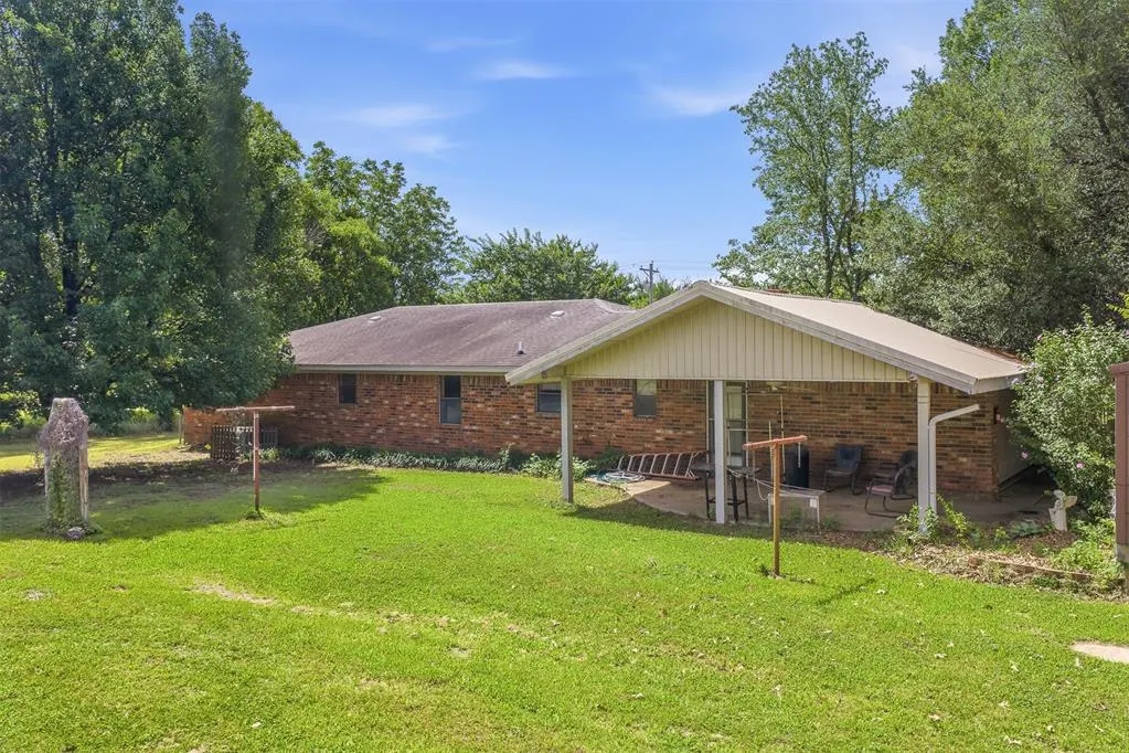 Photo 31 — 9102 E 32 Highway, Marietta, OK 73448