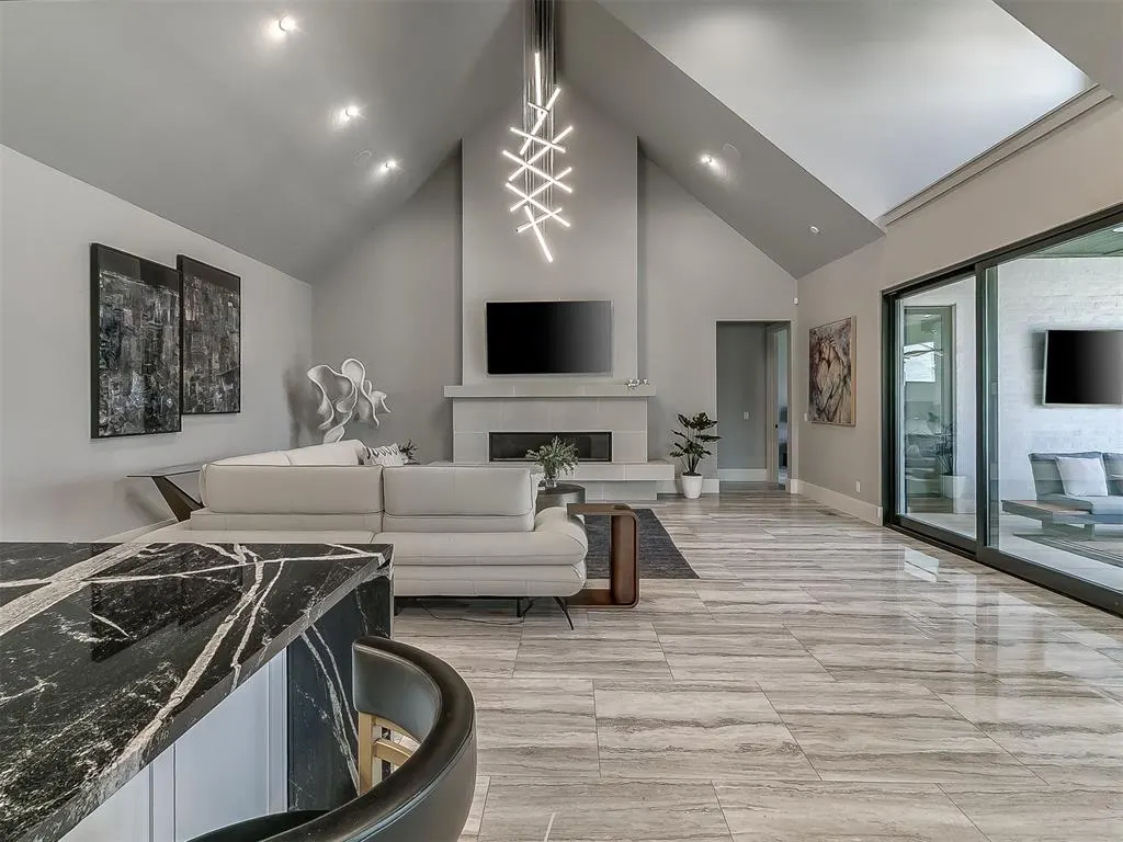 Photo 13 — 15617 Woodleaf Lane, Edmond, OK 73013