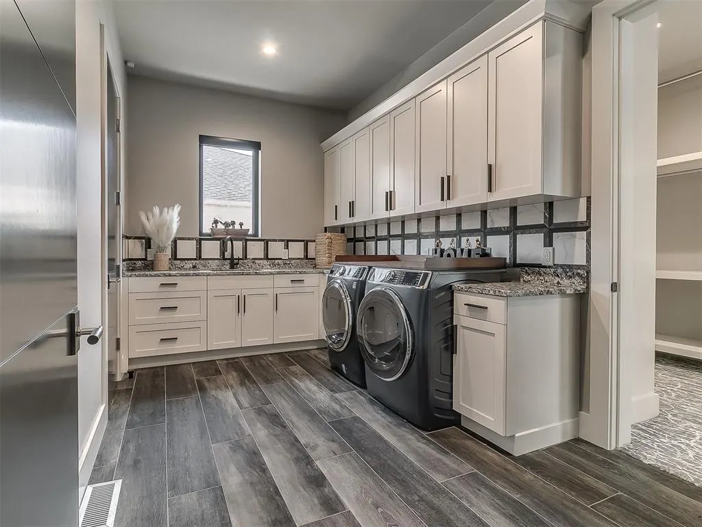 Photo 39 — 15617 Woodleaf Lane, Edmond, OK 73013
