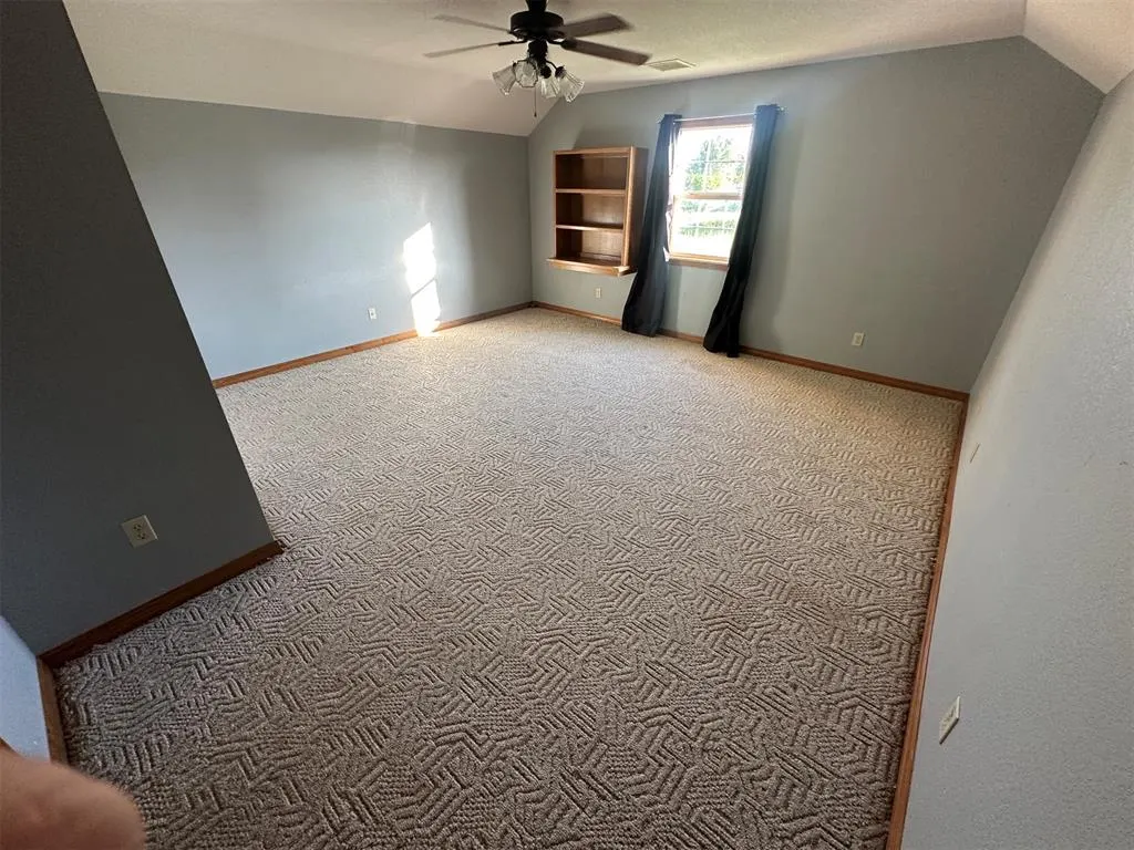 Photo 6 — 16306 E Gaddy Road, Shawnee, OK 74801