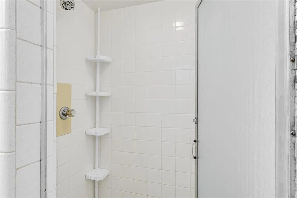 Photo 33 — 3520 NW 42nd Street, Oklahoma City, OK 73112
