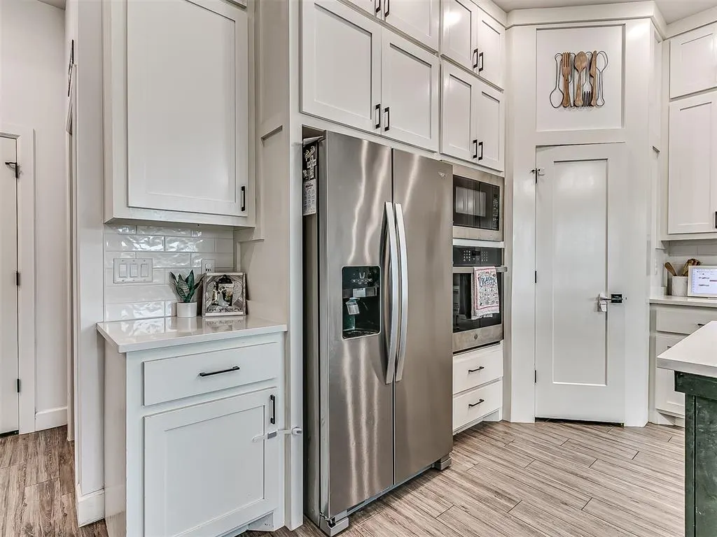 Photo 8 — 15401 Jasper Lane, Edmond, OK 73013