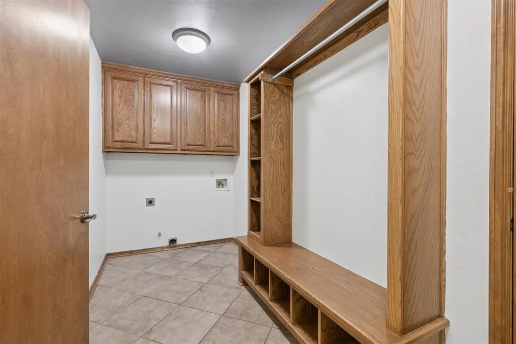 Photo 29 — 9105 SW 27th Street, Oklahoma City, OK 73128