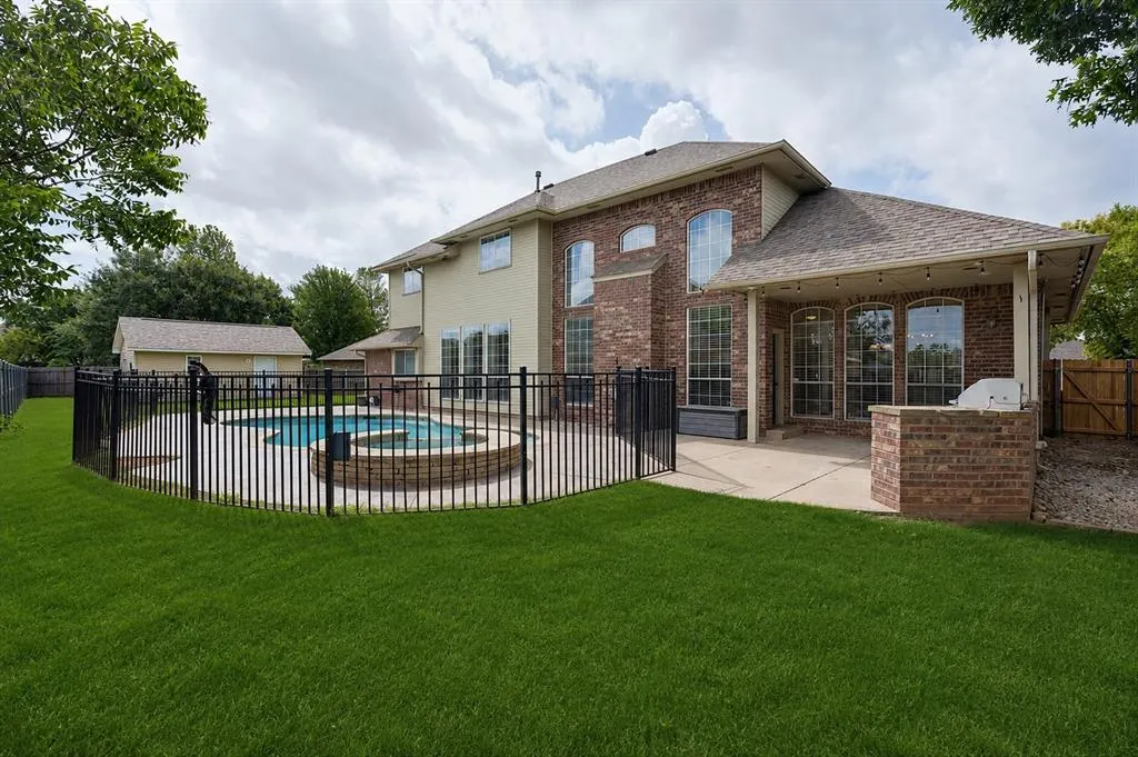 Photo 44 — 9105 SW 27th Street, Oklahoma City, OK 73128