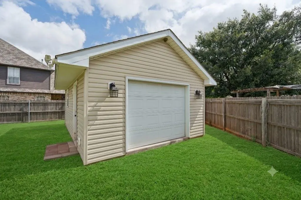Photo 45 — 9105 SW 27th Street, Oklahoma City, OK 73128