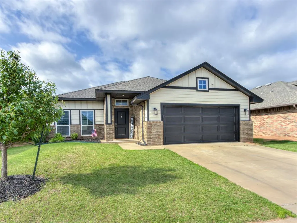 Photo 2 — 9220 SW 48th Terrace, Oklahoma City, OK 73179