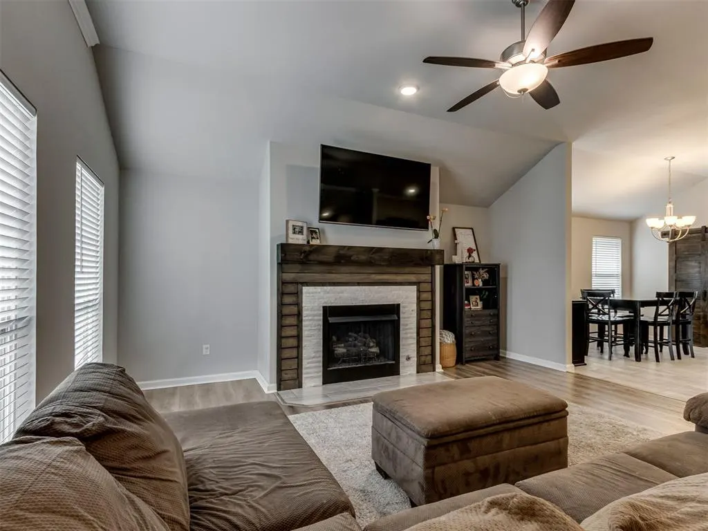 Photo 5 — 9220 SW 48th Terrace, Oklahoma City, OK 73179