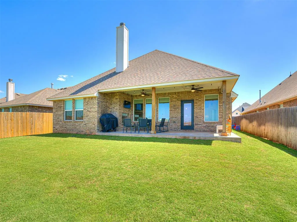 Photo 40 — 18412 Autumn Grove Drive, Edmond, OK 73012