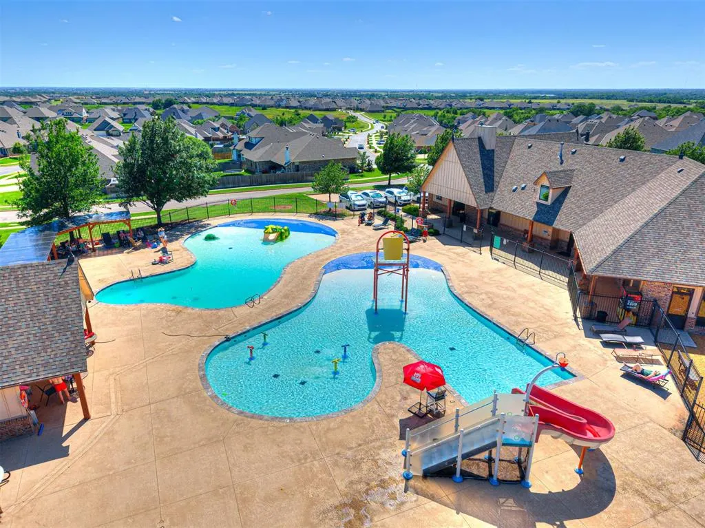 Photo 46 — 18412 Autumn Grove Drive, Edmond, OK 73012